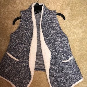 derek heart fuzzy vest